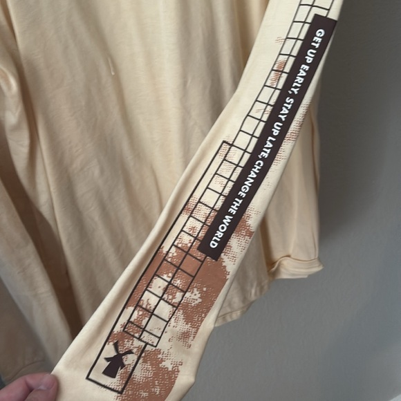 Dutch Bros long sleeve - Picture 3 of 4